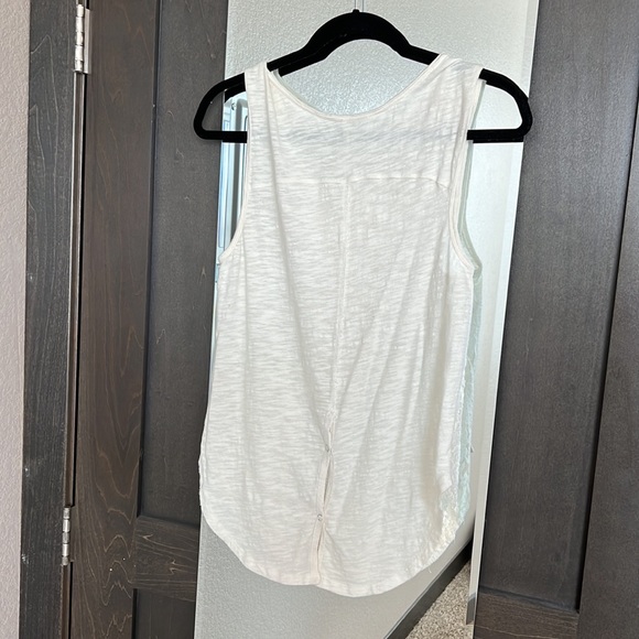 Free People Tank - Picture 2 of 5